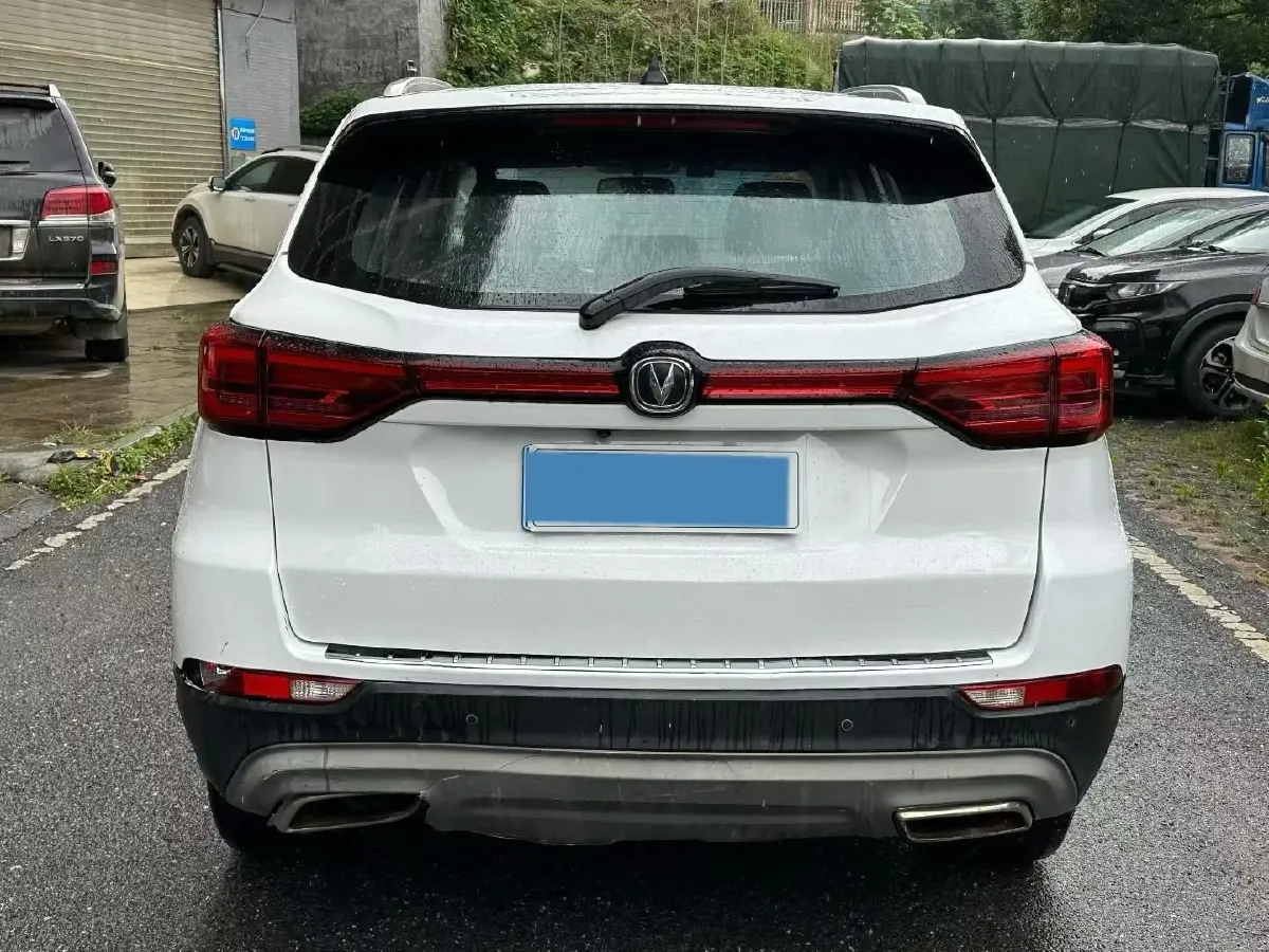 2021 ChangAn CS75 1.5T 178HP L4 7DCT,autocango,china used car exporter,china ev exporter,chinese used car exporter,chinese used ev exporter