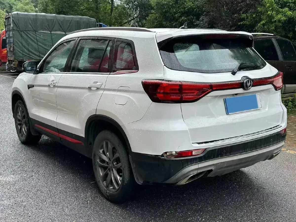 2021 ChangAn CS75 1.5T 178HP L4 7DCT,autocango,china used car exporter,china ev exporter,chinese used car exporter,chinese used ev exporter
