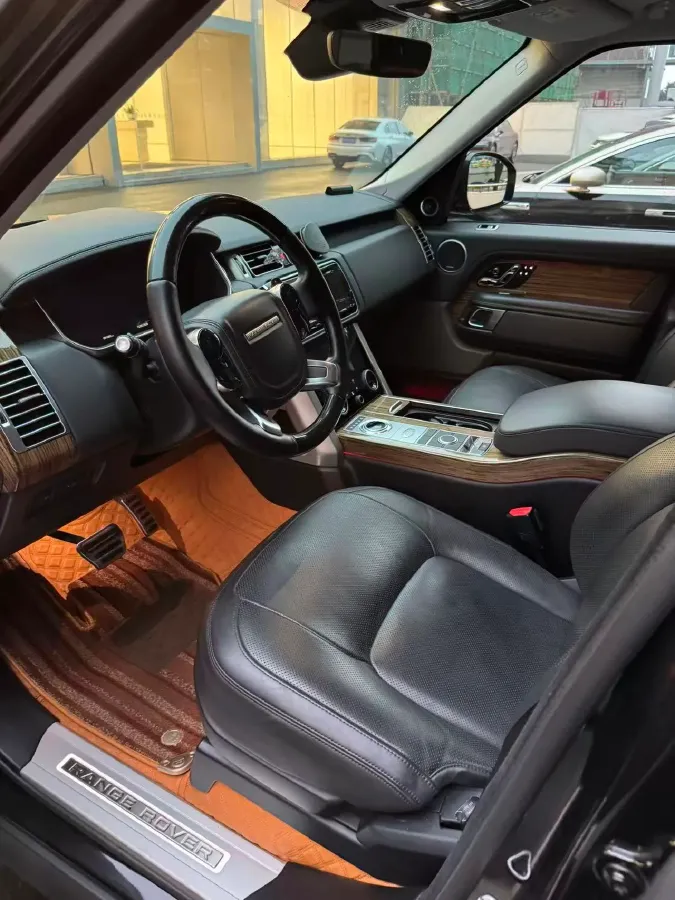 2018 Land Rover Range Rover Evoque 2.0T 241HP L4 9AT,autocango,china used car exporter,china ev exporter,chinese used car exporter,chinese used ev exporter