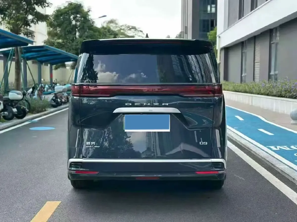 2023 Denza D9 1.5T 139HP L4 E-CVT PHEV 11.06KWH,autocango,china used car exporter,china ev exporter,chinese used car exporter,chinese used ev exporter