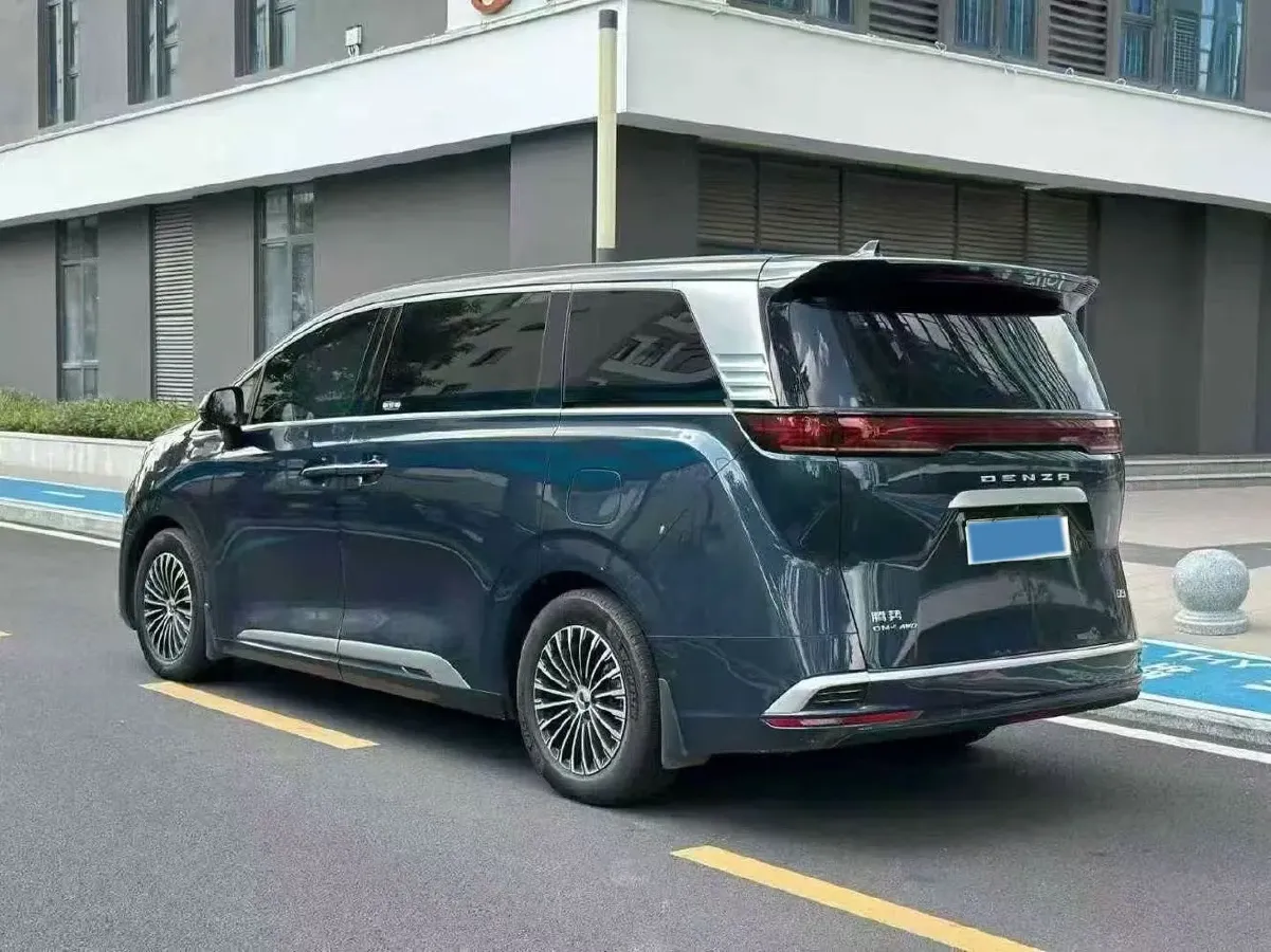 2023 Denza D9 1.5T 139HP L4 E-CVT PHEV 11.06KWH,autocango,china used car exporter,china ev exporter,chinese used car exporter,chinese used ev exporter