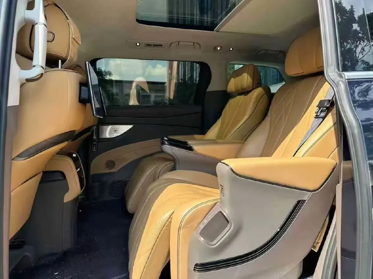 2023 Denza D9 1.5T 139HP L4 E-CVT PHEV 11.06KWH,autocango,china used car exporter,china ev exporter,chinese used car exporter,chinese used ev exporter