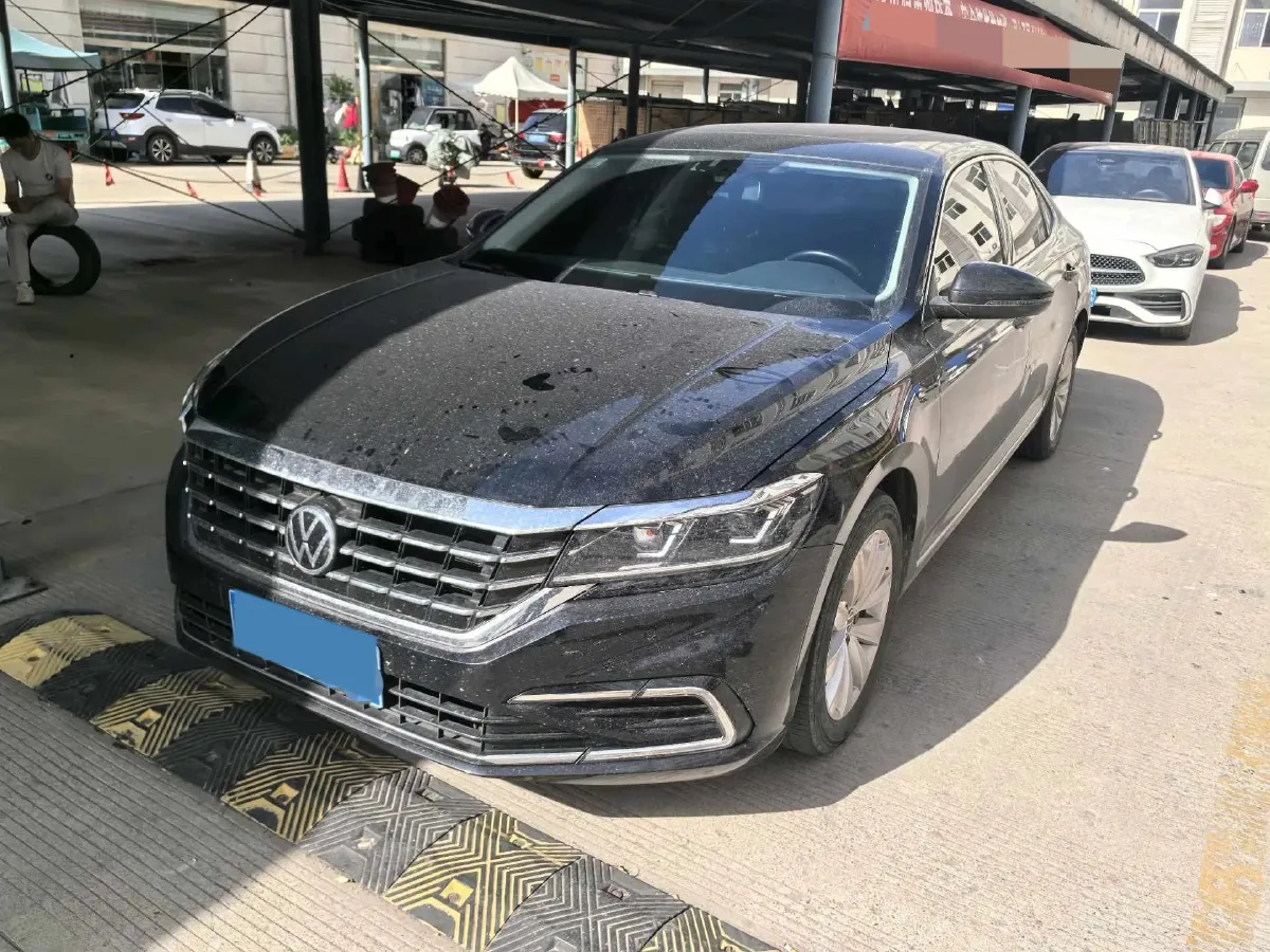2021 Volkswagen Passat 2.0T 186HP L4 7DCT,autocango,china used car exporter,china ev exporter,chinese used car exporter,chinese used ev exporter