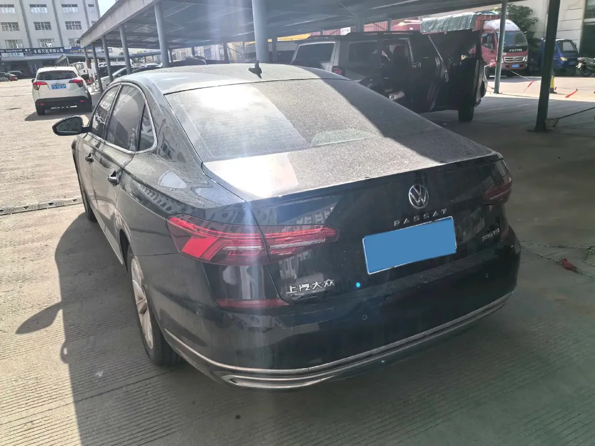 2021 Volkswagen Passat 2.0T 186HP L4 7DCT,autocango,china used car exporter,china ev exporter,chinese used car exporter,chinese used ev exporter