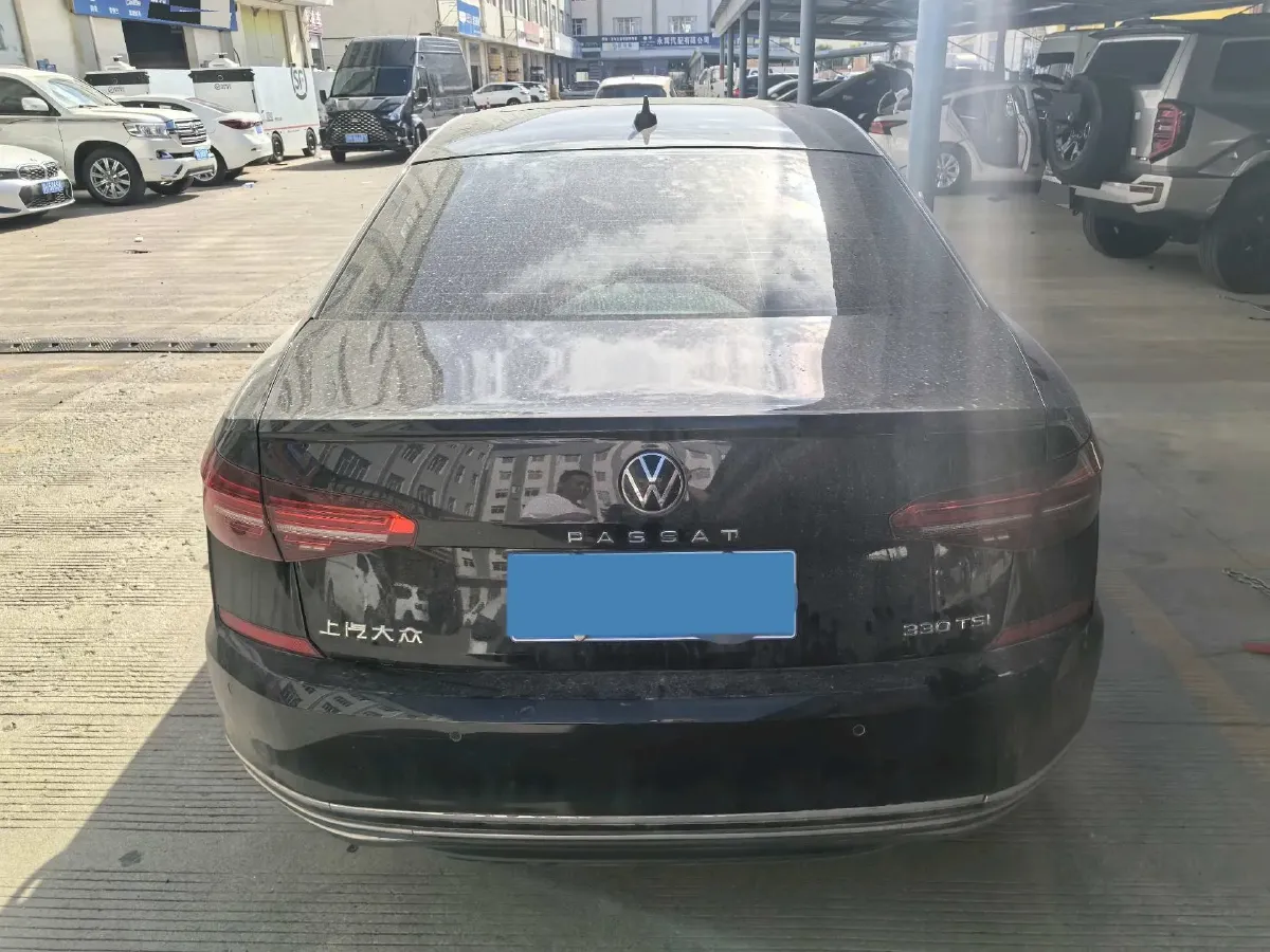 2021 Volkswagen Passat 2.0T 186HP L4 7DCT,autocango,china used car exporter,china ev exporter,chinese used car exporter,chinese used ev exporter