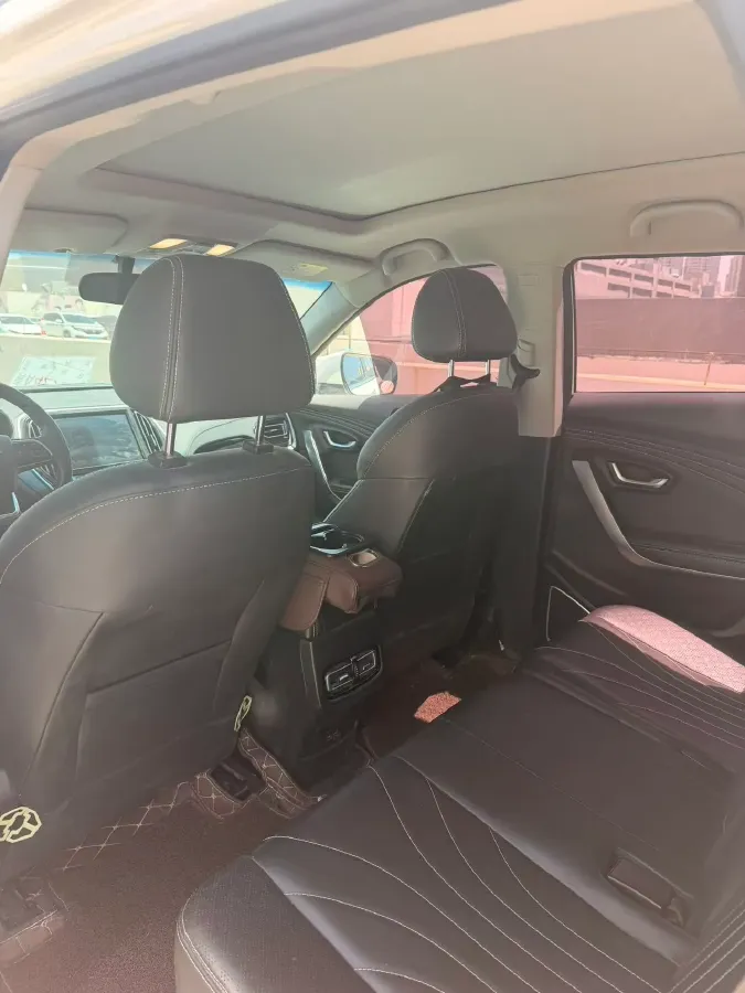 2018 Jetour X70 1.5T 147HP L4 5MT,autocango,china used car exporter,china ev exporter,chinese used car exporter,chinese used ev exporter