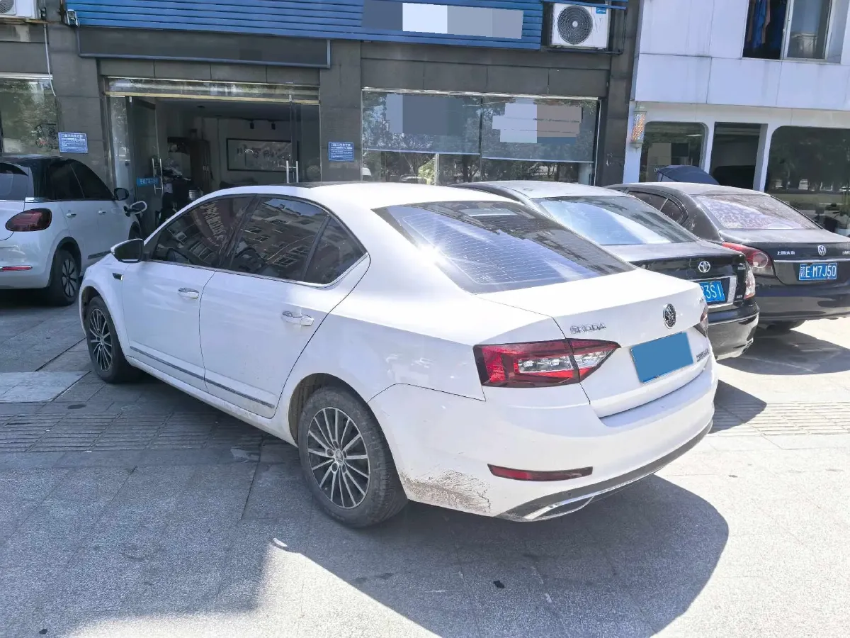 2018 Skoda Octavia 1.6L 110HP L4 6AT,autocango,china used car exporter,china ev exporter,chinese used car exporter,chinese used ev exporter
