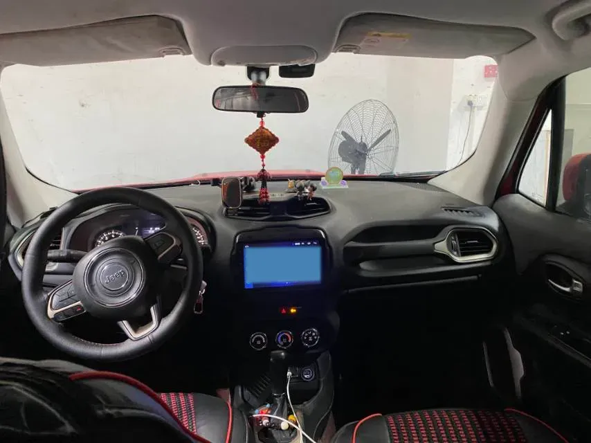 2017 Jeep Renegade 1.4T 150HP L4 7DCT,autocango,china used car exporter,china ev exporter,chinese used car exporter,chinese used ev exporter