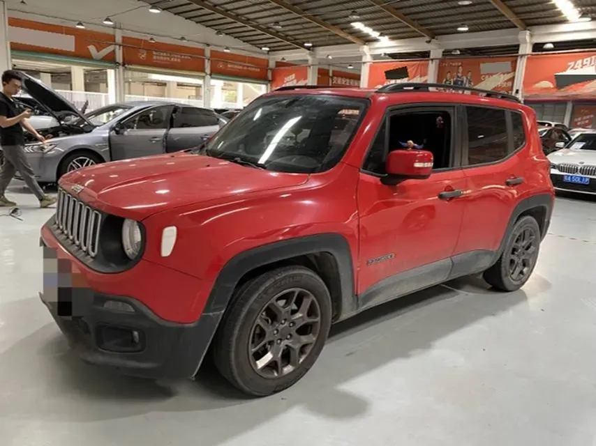 2017 Jeep Renegade 1.4T 150HP L4 7DCT,autocango,china used car exporter,china ev exporter,chinese used car exporter,chinese used ev exporter