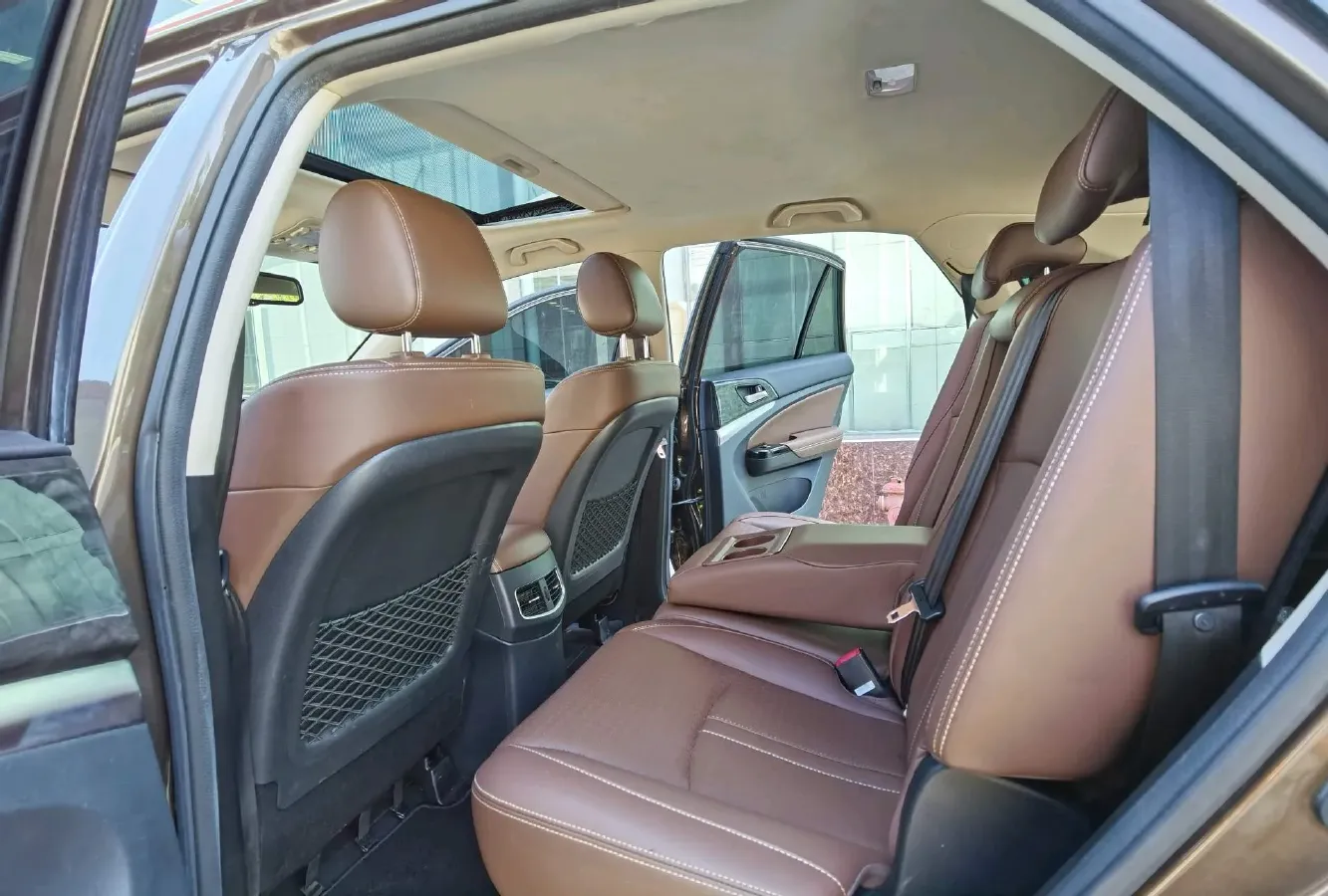 2017 BYD S7 2.0T 205HP L4 6DCT,autocango,china used car exporter,china ev exporter,chinese used car exporter,chinese used ev exporter