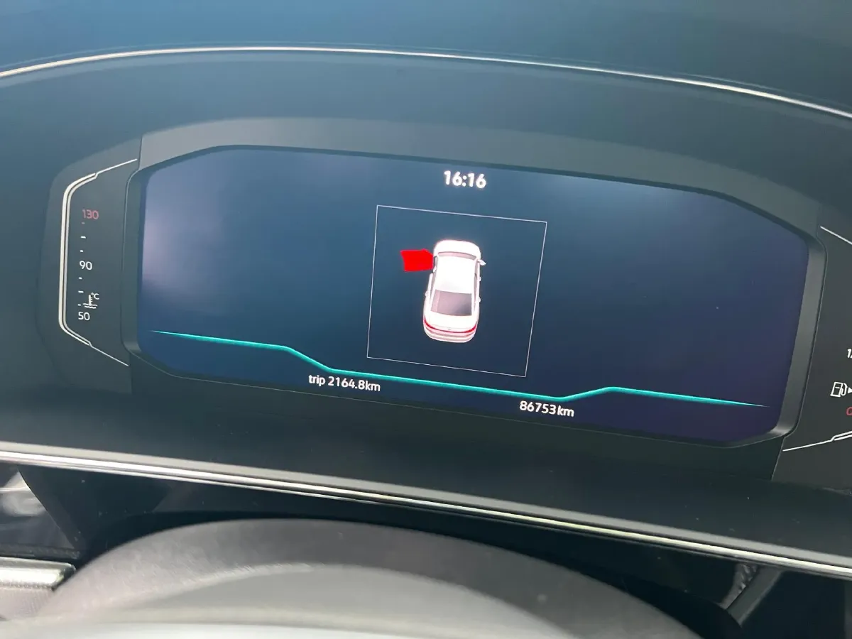 2021 Volkswagen Passat 2.0T 186HP L4 7DCT,autocango,china used car exporter,china ev exporter,chinese used car exporter,chinese used ev exporter