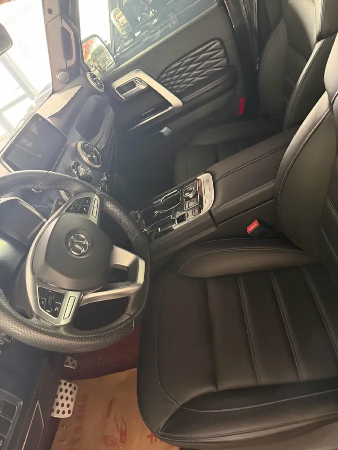 2019 Beijing BJ40 2.3T 231HP L4 6AT,autocango,china used car exporter,china ev exporter,chinese used car exporter,chinese used ev exporter