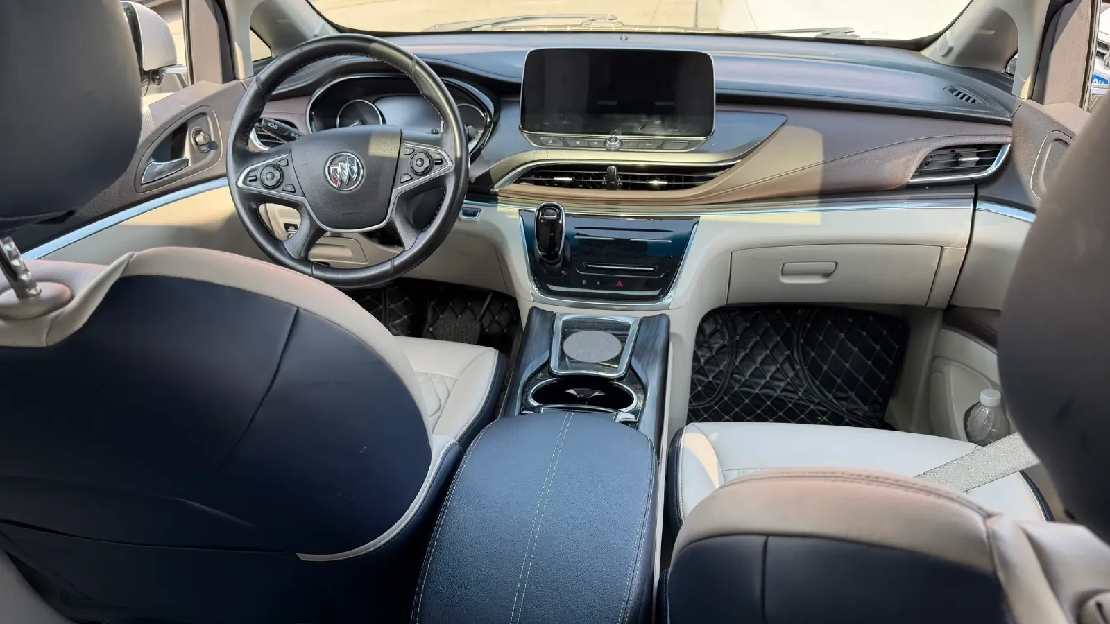 2021 Buick GL8 2.0T 237HP L4 9AT,autocango,china used car exporter,china ev exporter,chinese used car exporter,chinese used ev exporter