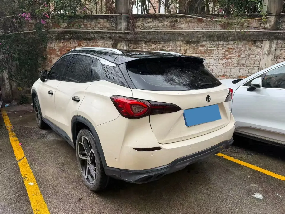 2022 MG ONE 1.5T 181HP L4 CVT,autocango,china used car exporter,china ev exporter,chinese used car exporter,chinese used ev exporter
