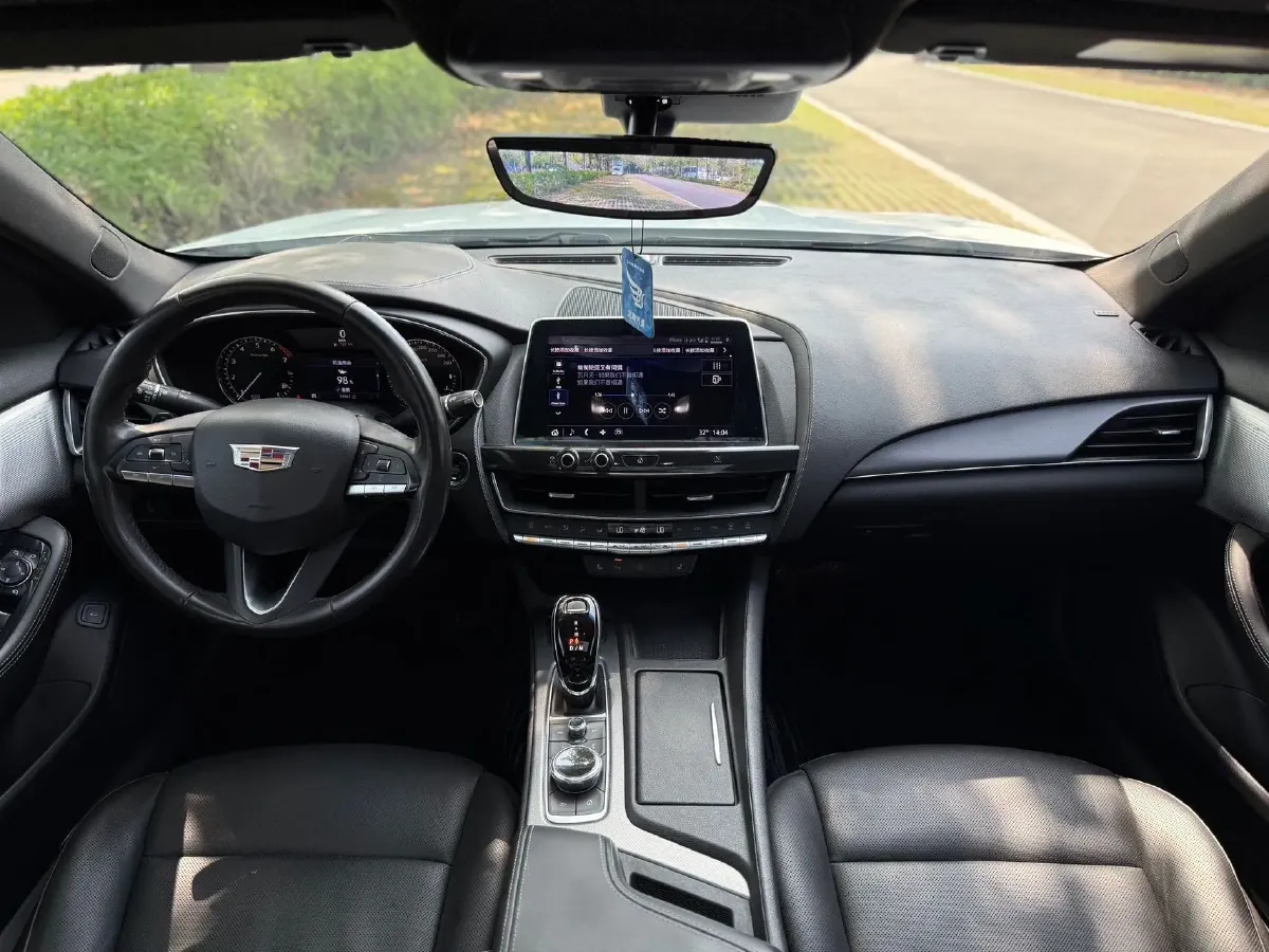 2020 Cadillac CT5 2.0T 237HP L4 10AT,autocango,china used car exporter,china ev exporter,chinese used car exporter,chinese used ev exporter
