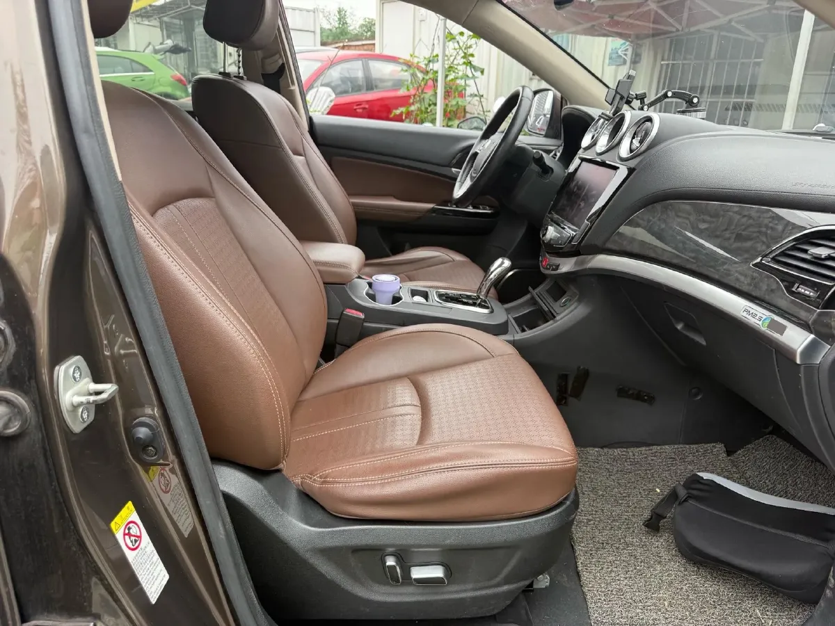 2017 BYD S7 2.0T 205HP L4 6DCT,autocango,china used car exporter,china ev exporter,chinese used car exporter,chinese used ev exporter