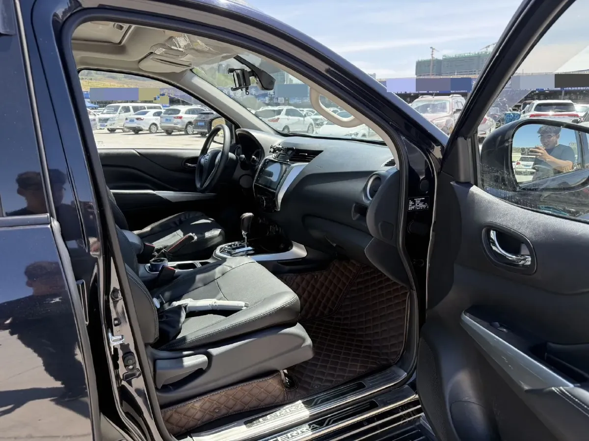 2020 Nissan Terra 2.5L 193HP L4 7AT,autocango,china used car exporter,china ev exporter,chinese used car exporter,chinese used ev exporter