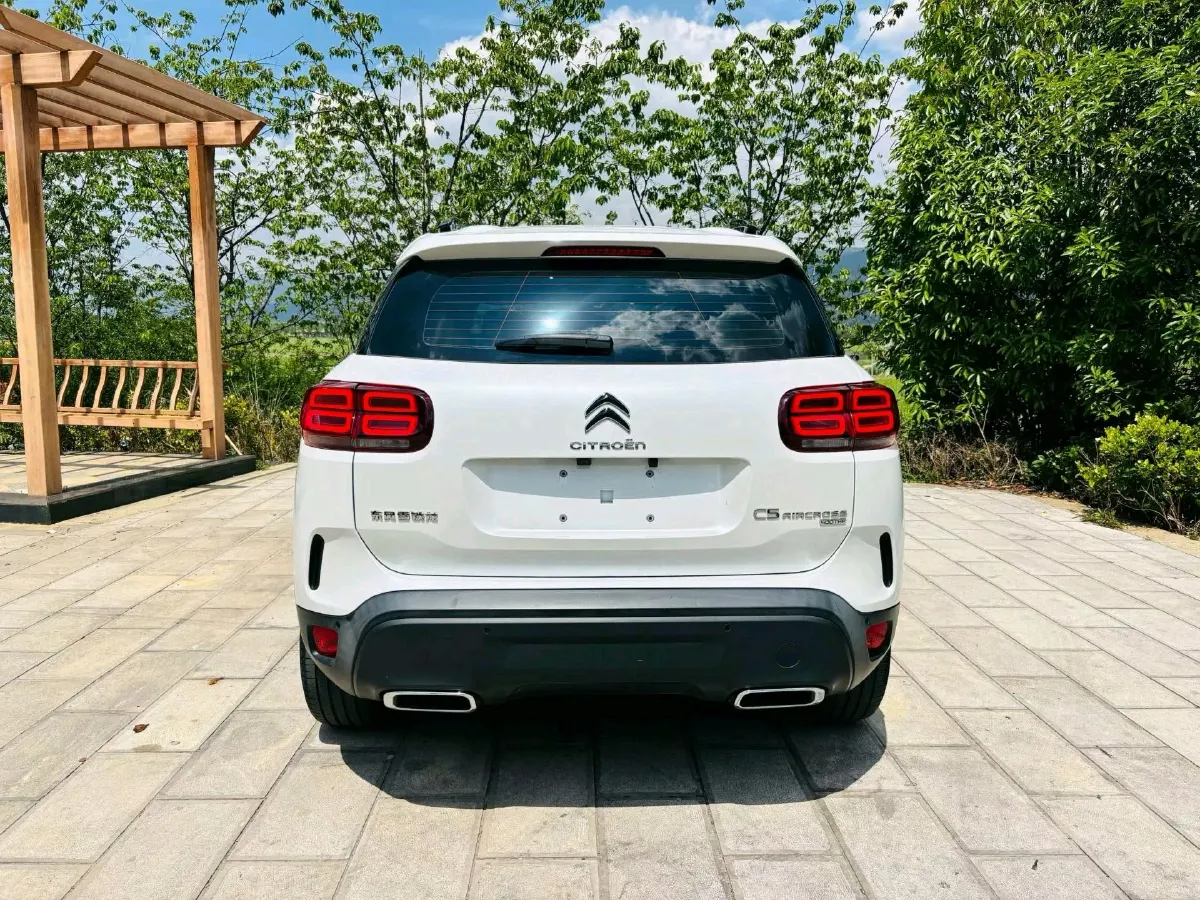 2021 Citroen C5 Aircross 1.8T 211HP L4 8AT,autocango,china used car exporter,china ev exporter,chinese used car exporter,chinese used ev exporter