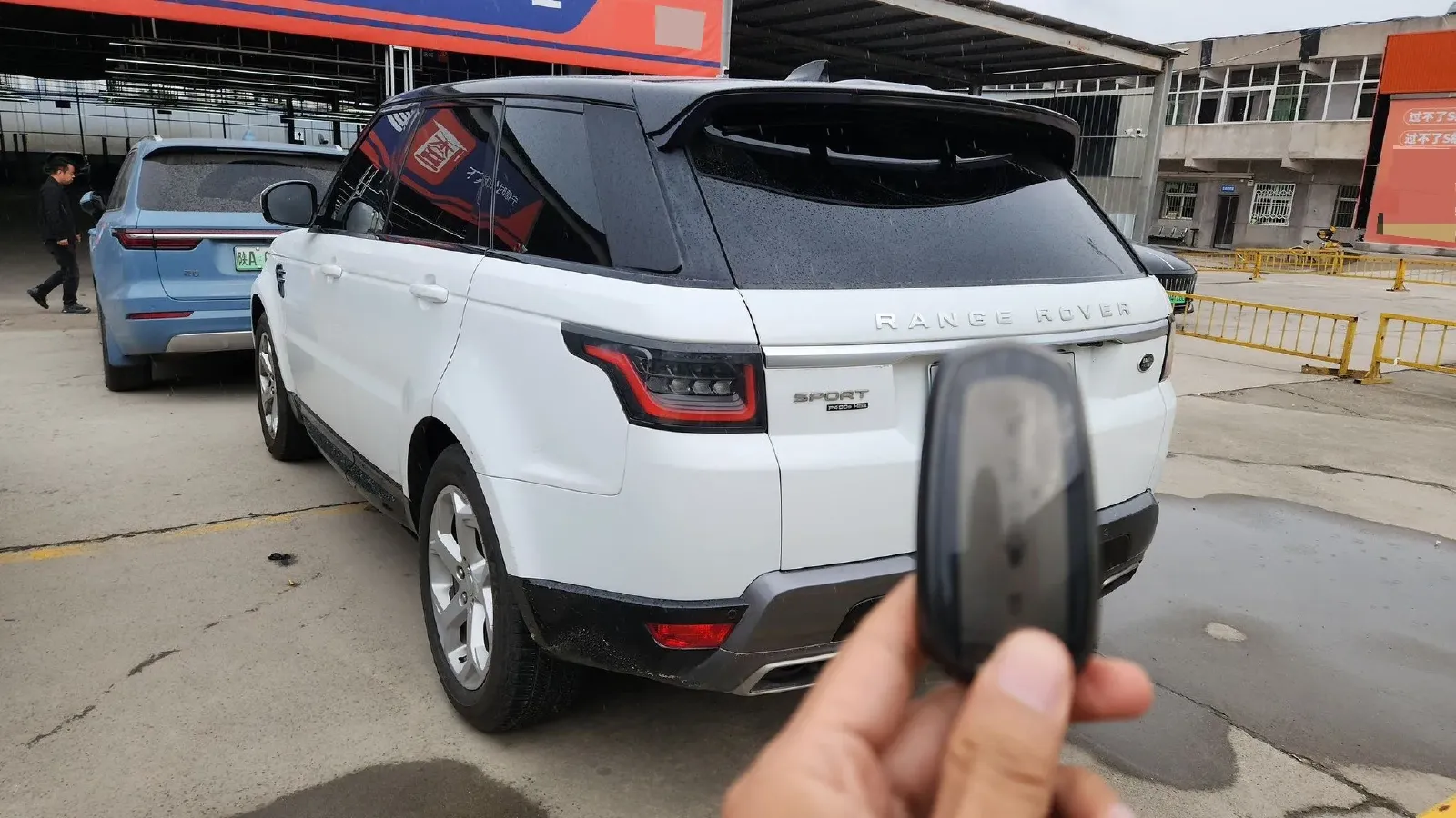 2018 Land Rover Range Rover Sport 2.0T 300HP L4 8AT PHEV 13.1KWH,autocango,china used car exporter,china ev exporter,chinese used car exporter,chinese used ev exporter