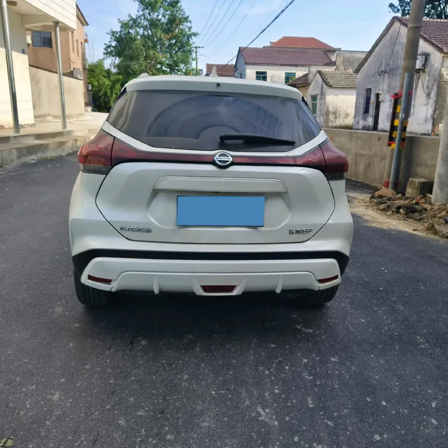 2022 Nissan Kicks 1.5L 122HP L4 CVT,autocango,china used car exporter,china ev exporter,chinese used car exporter,chinese used ev exporter