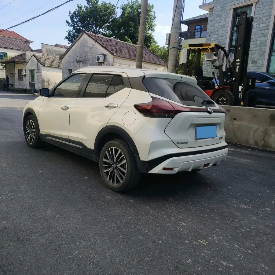 2022 Nissan Kicks 1.5L 122HP L4 CVT,autocango,china used car exporter,china ev exporter,chinese used car exporter,chinese used ev exporter