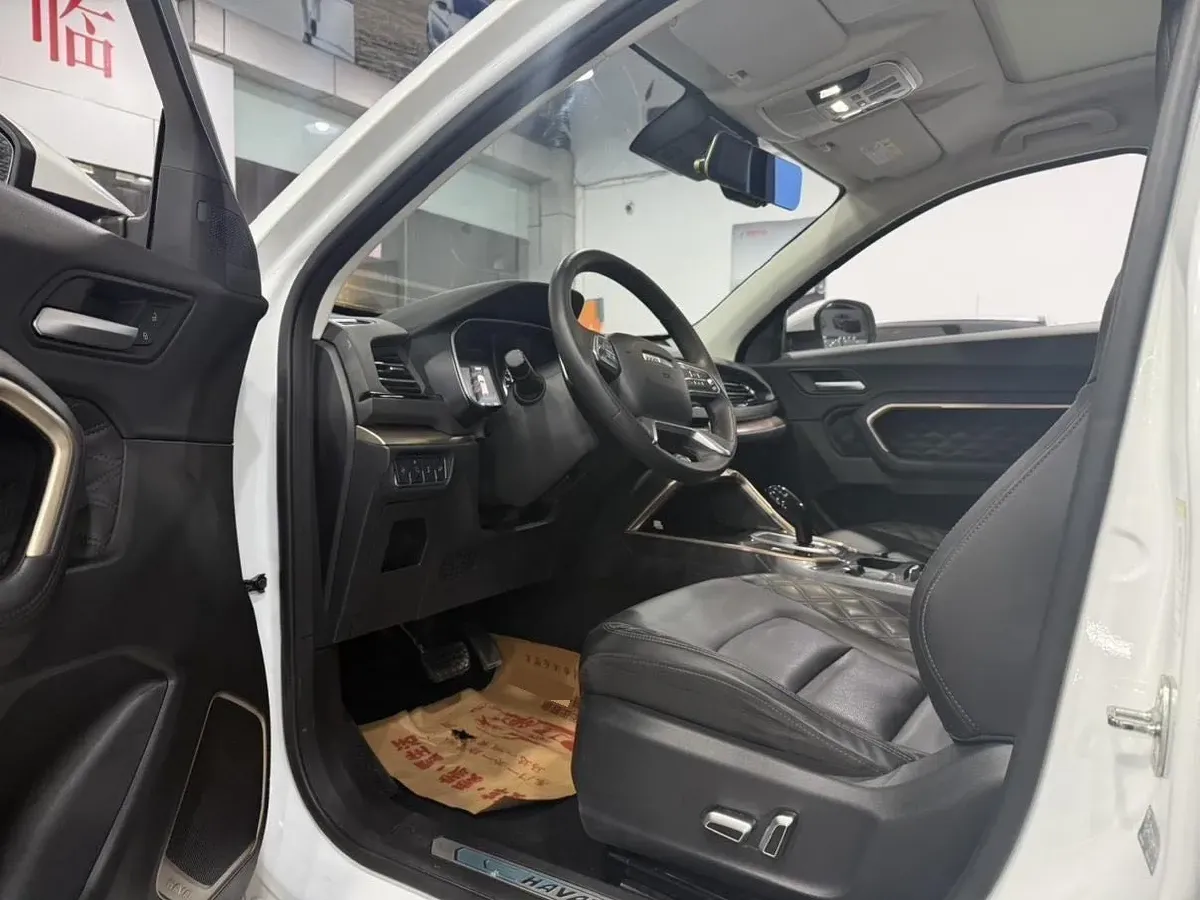 2021 Haval H6 1.5T 150HP L4 7DCT,autocango,china used car exporter,china ev exporter,chinese used car exporter,chinese used ev exporter