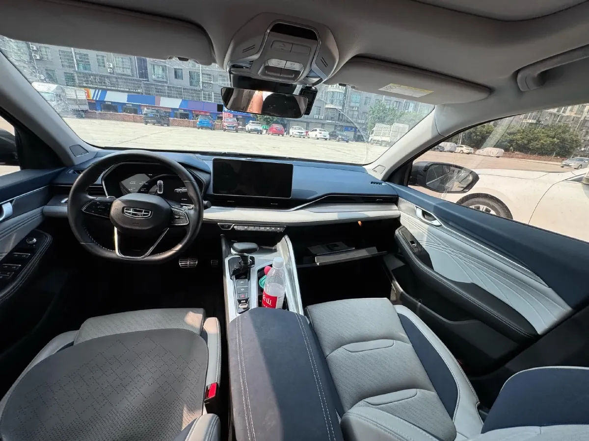2021 Geely Preface 2.0T 190HP L4 7DCT,autocango,china used car exporter,china ev exporter,chinese used car exporter,chinese used ev exporter
