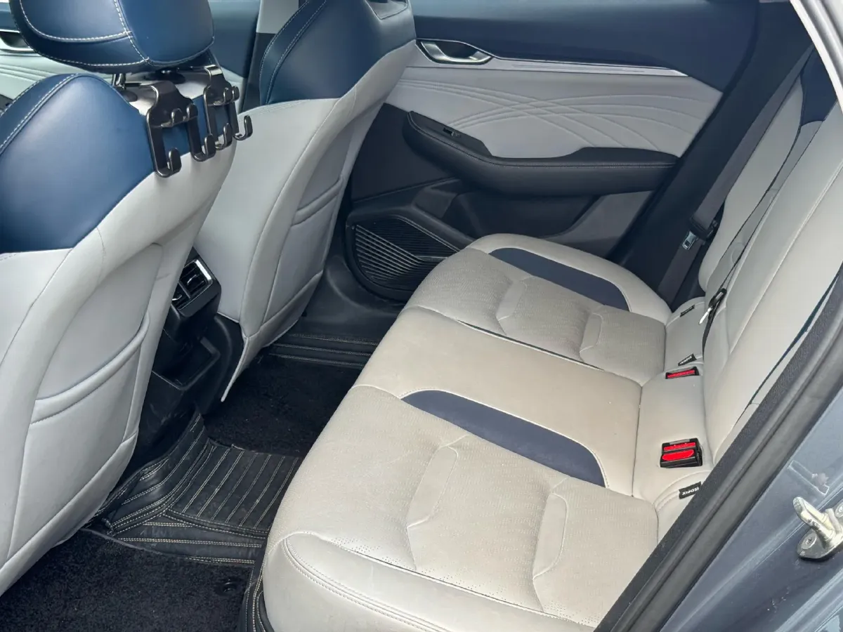 2021 Geely Preface 2.0T 190HP L4 7DCT,autocango,china used car exporter,china ev exporter,chinese used car exporter,chinese used ev exporter