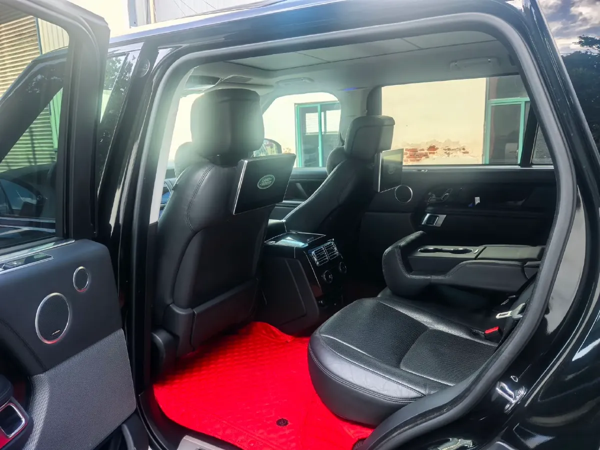 2020 Land Rover Range Rover 3.0T 400HP L6 8AT,autocango,china used car exporter,china ev exporter,chinese used car exporter,chinese used ev exporter