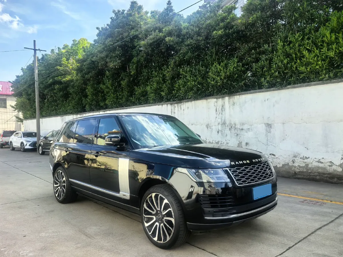 2020 Land Rover Range Rover 3.0T 400HP L6 8AT,autocango,china used car exporter,china ev exporter,chinese used car exporter,chinese used ev exporter
