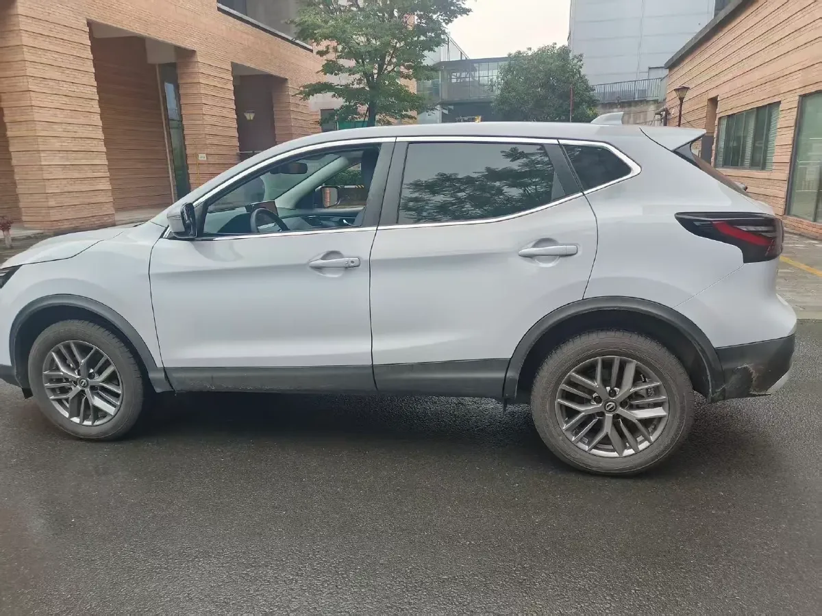 2025 Nissan Qashqai 2.0L 151HP L4 CVT,autocango,china used car exporter,china ev exporter,chinese used car exporter,chinese used ev exporter