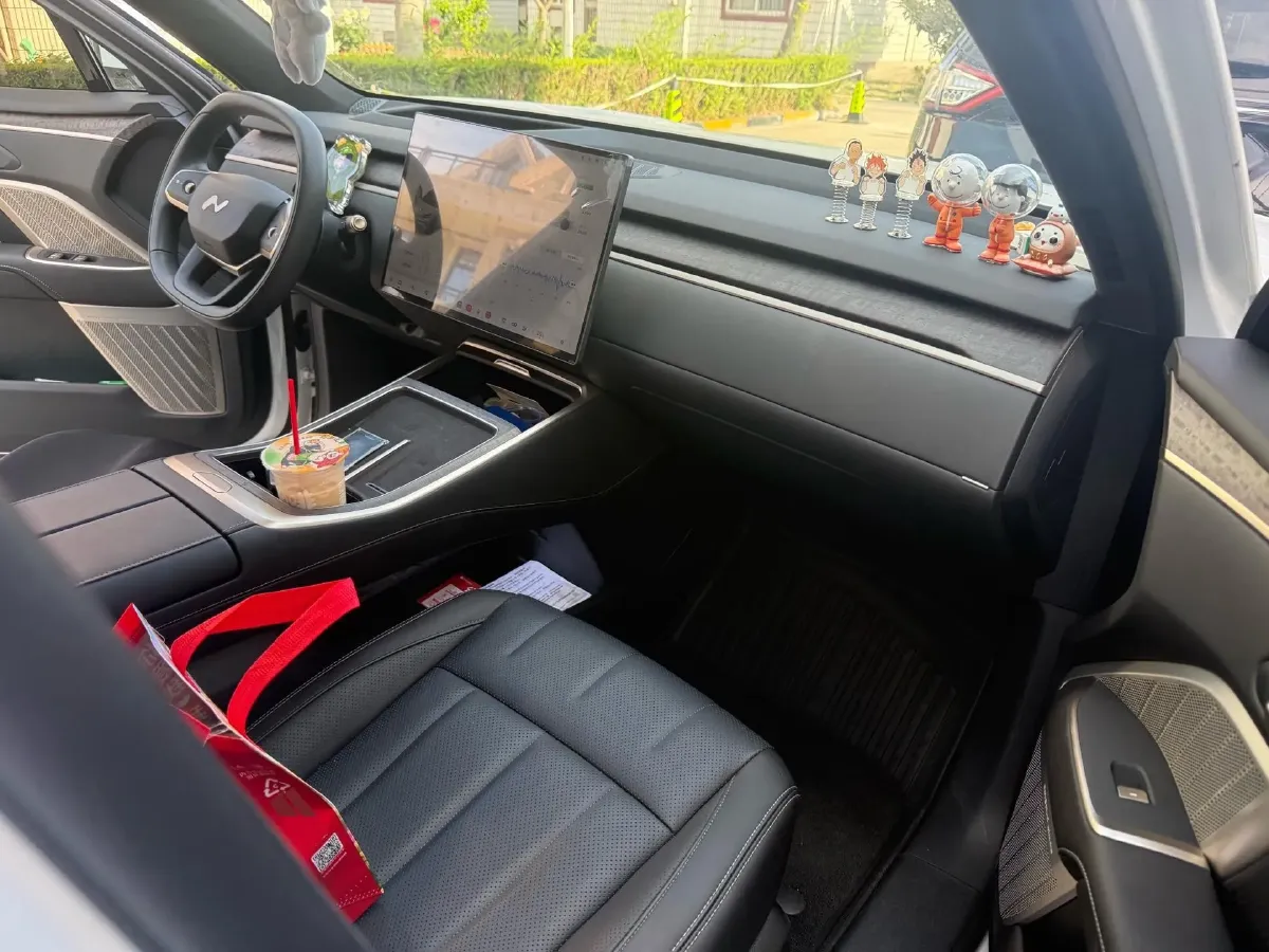 2025 ONVO L90 BEV,autocango,china used car exporter,china ev exporter,chinese used car exporter,chinese used ev exporter