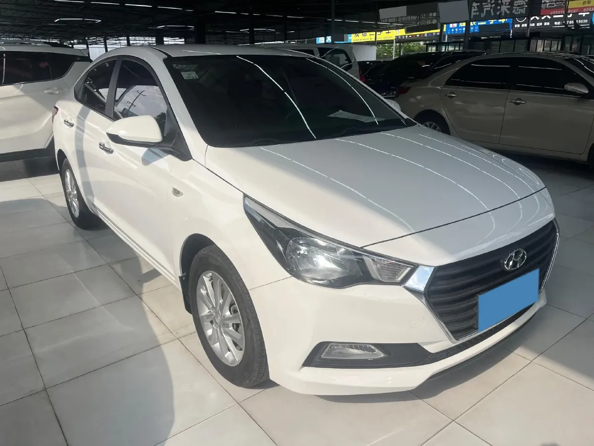 2016 Hyundai Verna 1.4L 100HP L4 6MT,autocango,china used car exporter,china ev exporter,chinese used car exporter,chinese used ev exporter
