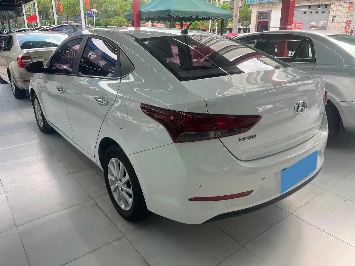2016 Hyundai Verna 1.4L 100HP L4 6MT,autocango,china used car exporter,china ev exporter,chinese used car exporter,chinese used ev exporter