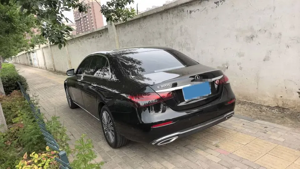 2022 Mercedes-Benz GLC Class 2.0T 258HP L4 9AT,autocango,china used car exporter,china ev exporter,chinese used car exporter,chinese used ev exporter