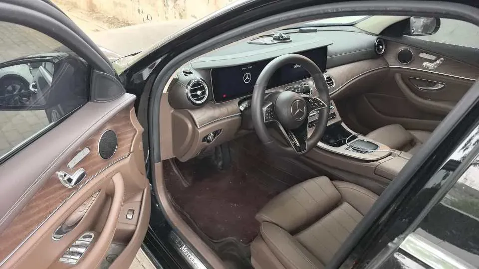 2022 Mercedes-Benz GLC Class 2.0T 258HP L4 9AT,autocango,china used car exporter,china ev exporter,chinese used car exporter,chinese used ev exporter