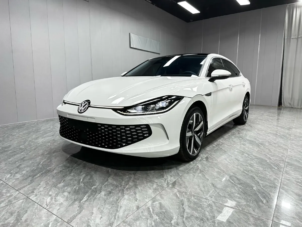 2023 Volkswagen Lamando 1.4T 150HP L4 7DCT,autocango,china used car exporter,china ev exporter,chinese used car exporter,chinese used ev exporter