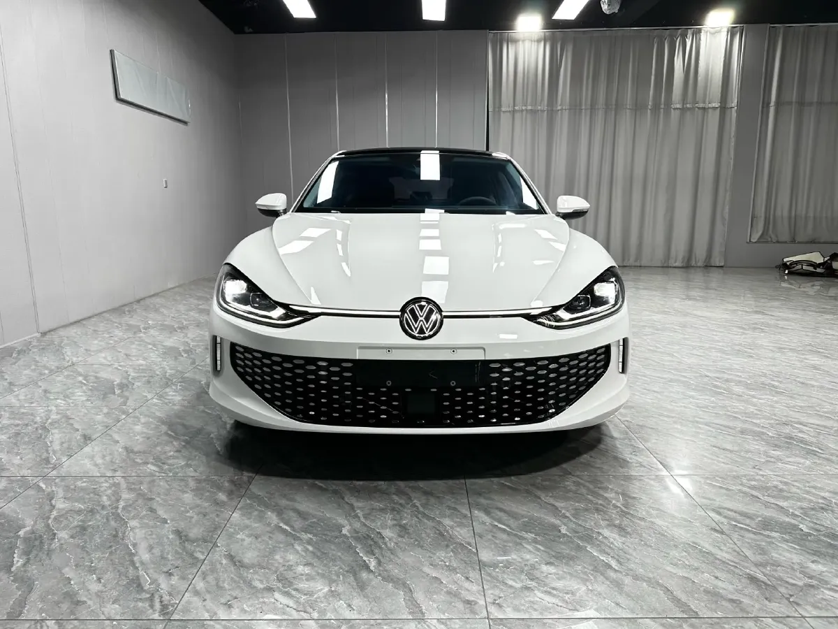 2023 Volkswagen Lamando 1.4T 150HP L4 7DCT,autocango,china used car exporter,china ev exporter,chinese used car exporter,chinese used ev exporter
