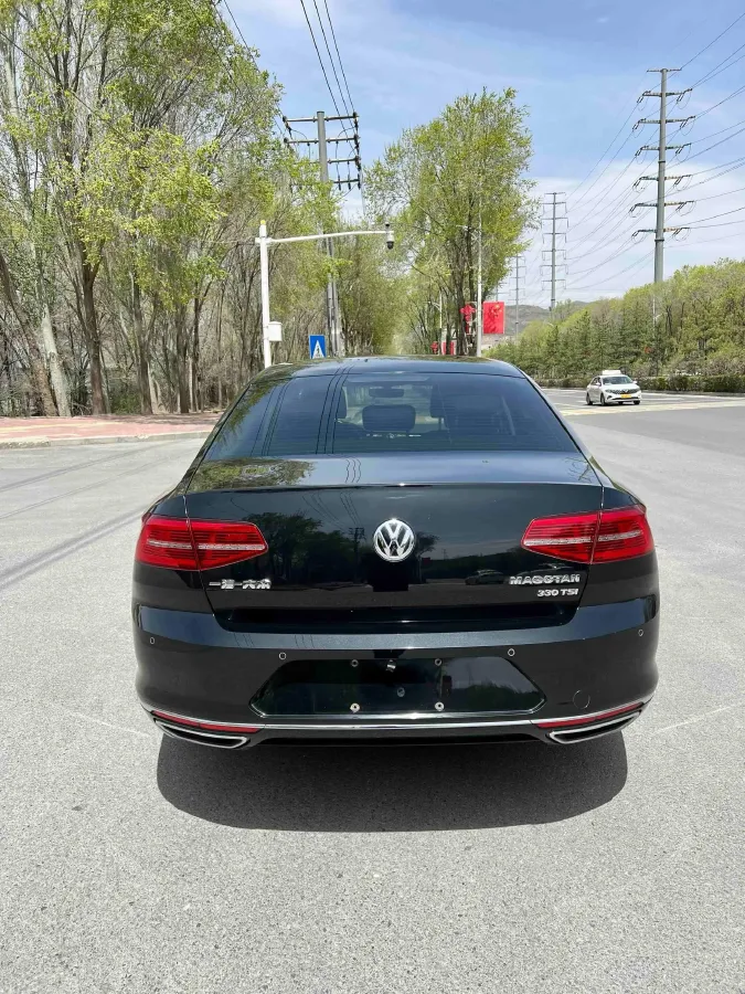 2018 Volkswagen Magotan 1.8T 180HP L4 7DCT,autocango,china used car exporter,china ev exporter,chinese used car exporter,chinese used ev exporter