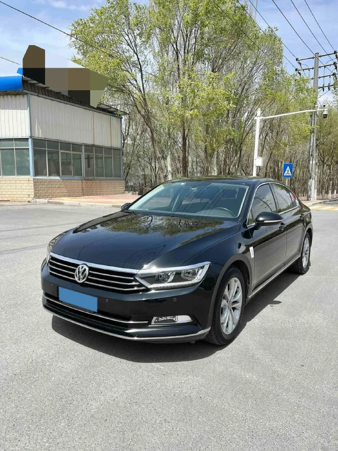 2018 Volkswagen Magotan 1.8T 180HP L4 7DCT,autocango,china used car exporter,china ev exporter,chinese used car exporter,chinese used ev exporter