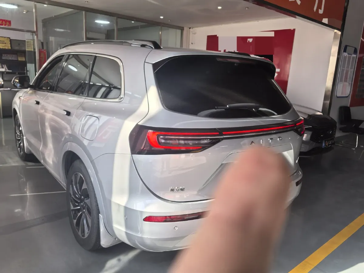 2024 AITO AITO M7 1.5T 152HP L4 REEV 40KWH,autocango,china used car exporter,china ev exporter,chinese used car exporter,chinese used ev exporter