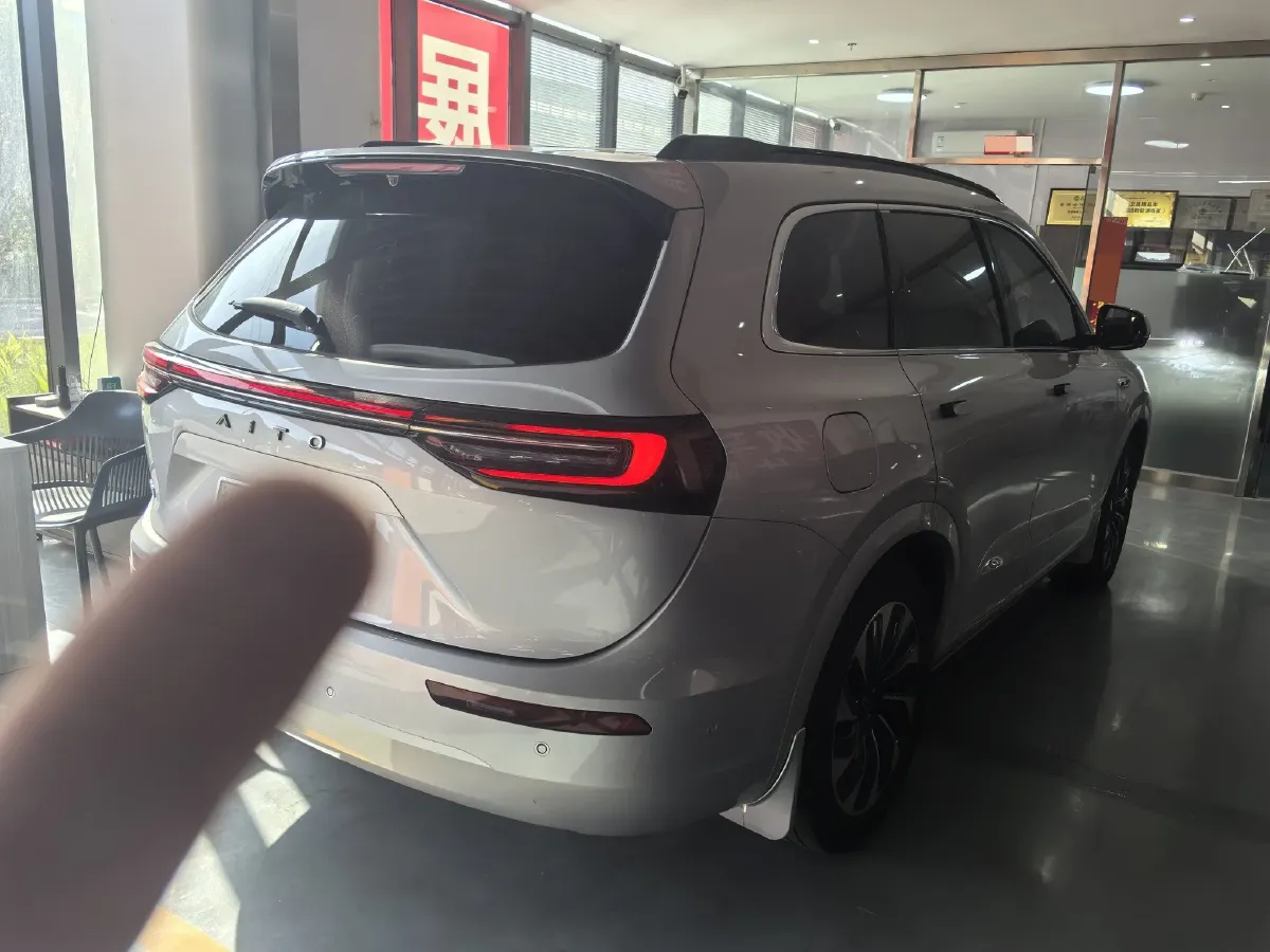 2024 AITO AITO M7 1.5T 152HP L4 REEV 40KWH,autocango,china used car exporter,china ev exporter,chinese used car exporter,chinese used ev exporter