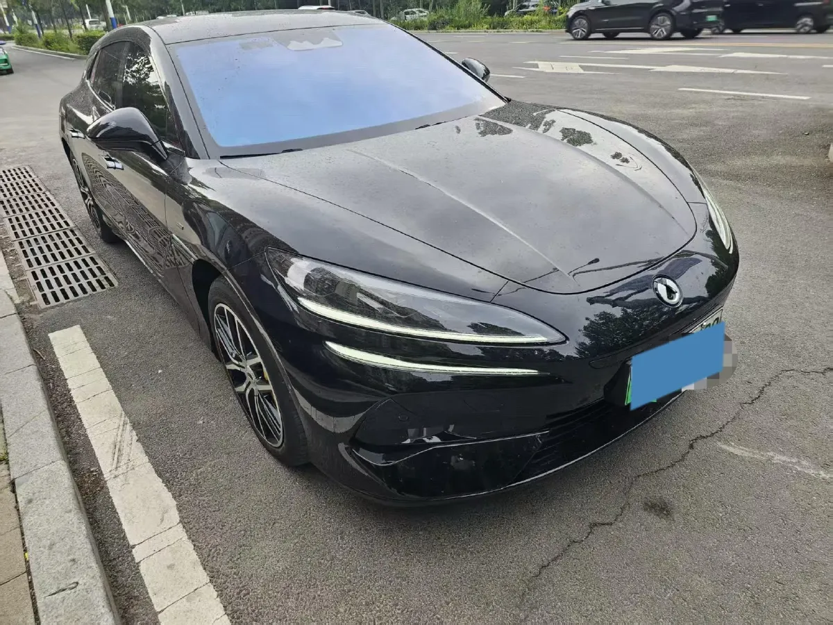 2024 Denza DenzaZ9GT 2.0T 207HP L4 E-CVT PHEV 38.5KWH,autocango,china used car exporter,china ev exporter,chinese used car exporter,chinese used ev exporter