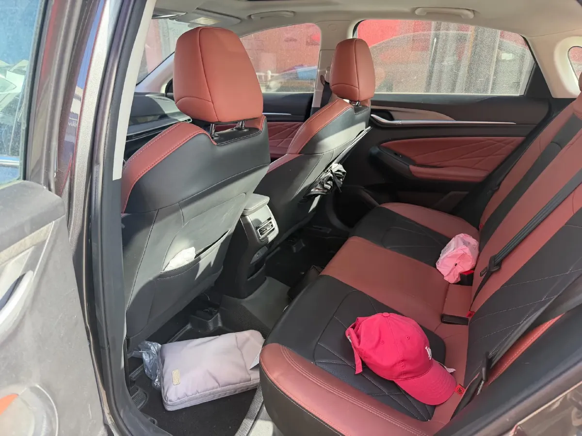 2023 ChangAn Eado 1.4T 160HP L4 7DCT,autocango,china used car exporter,china ev exporter,chinese used car exporter,chinese used ev exporter