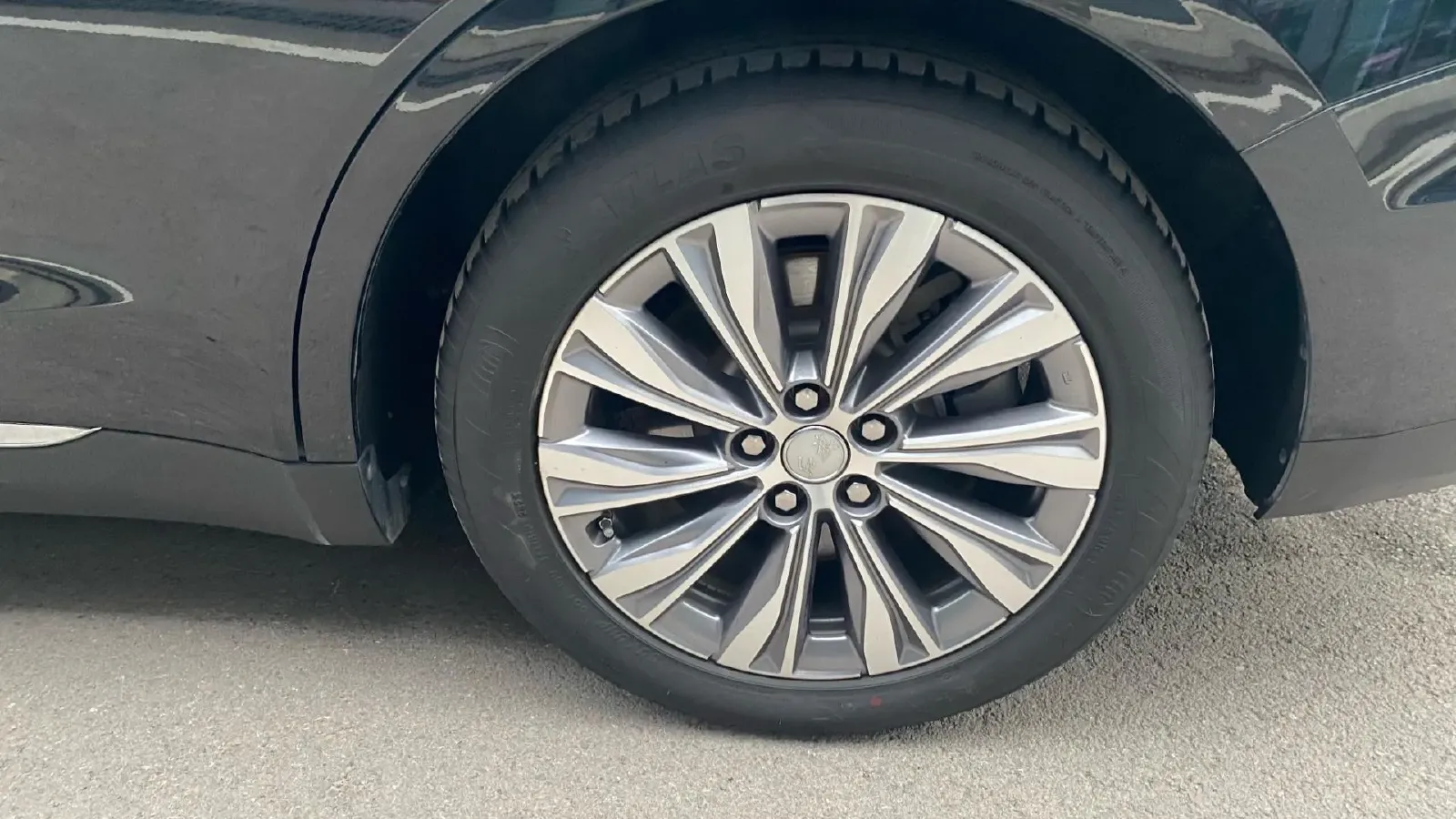 2024 HongQi E-QM5 BEV 60KWH,autocango,china used car exporter,china ev exporter,chinese used car exporter,chinese used ev exporter