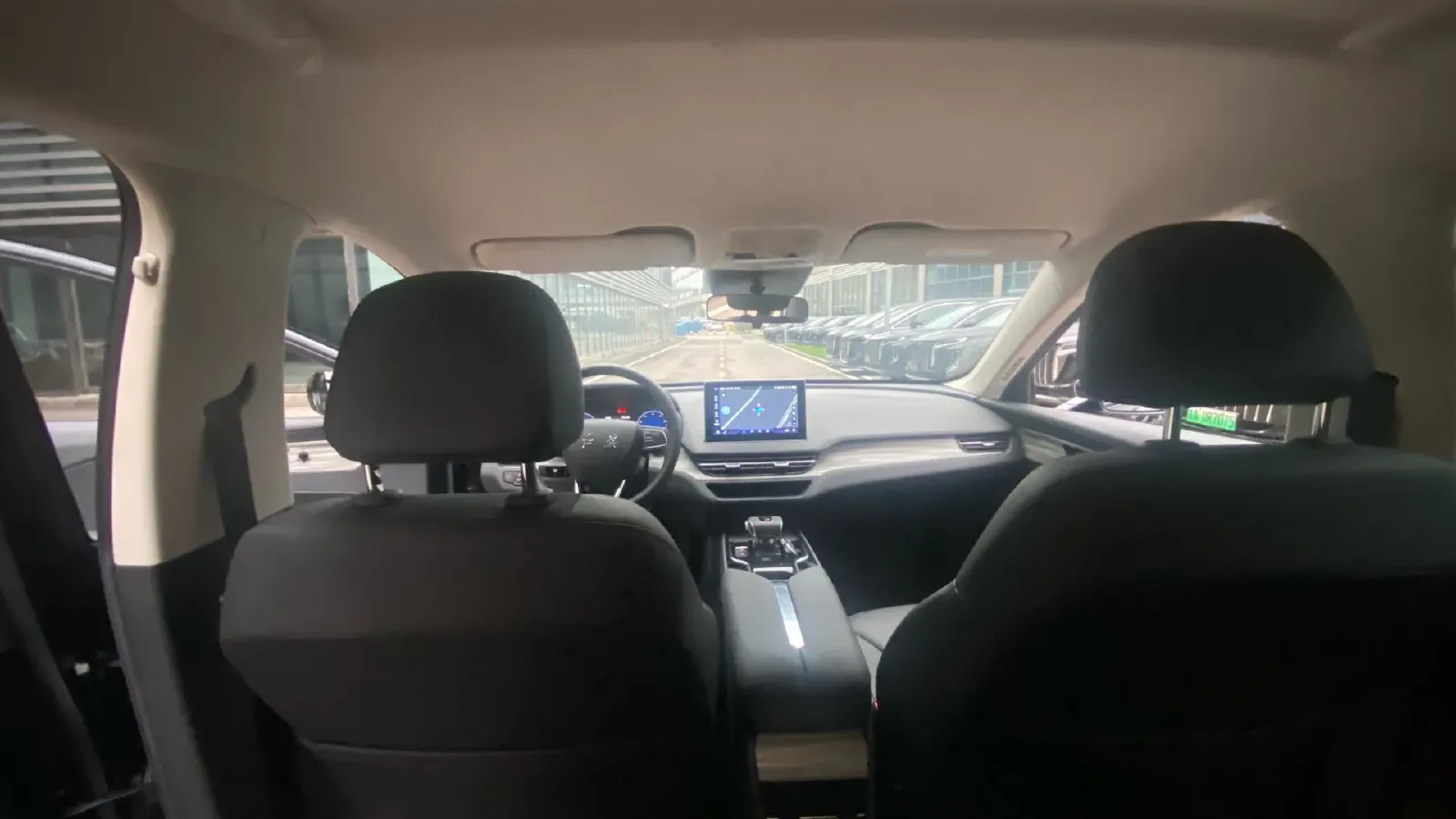 2024 HongQi E-QM5 BEV 60KWH,autocango,china used car exporter,china ev exporter,chinese used car exporter,chinese used ev exporter