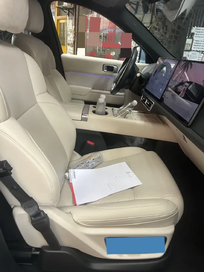 2024 Li L8 Range Extended 154HP REEV 52.3KWH,autocango,china used car exporter,china ev exporter,chinese used car exporter,chinese used ev exporter