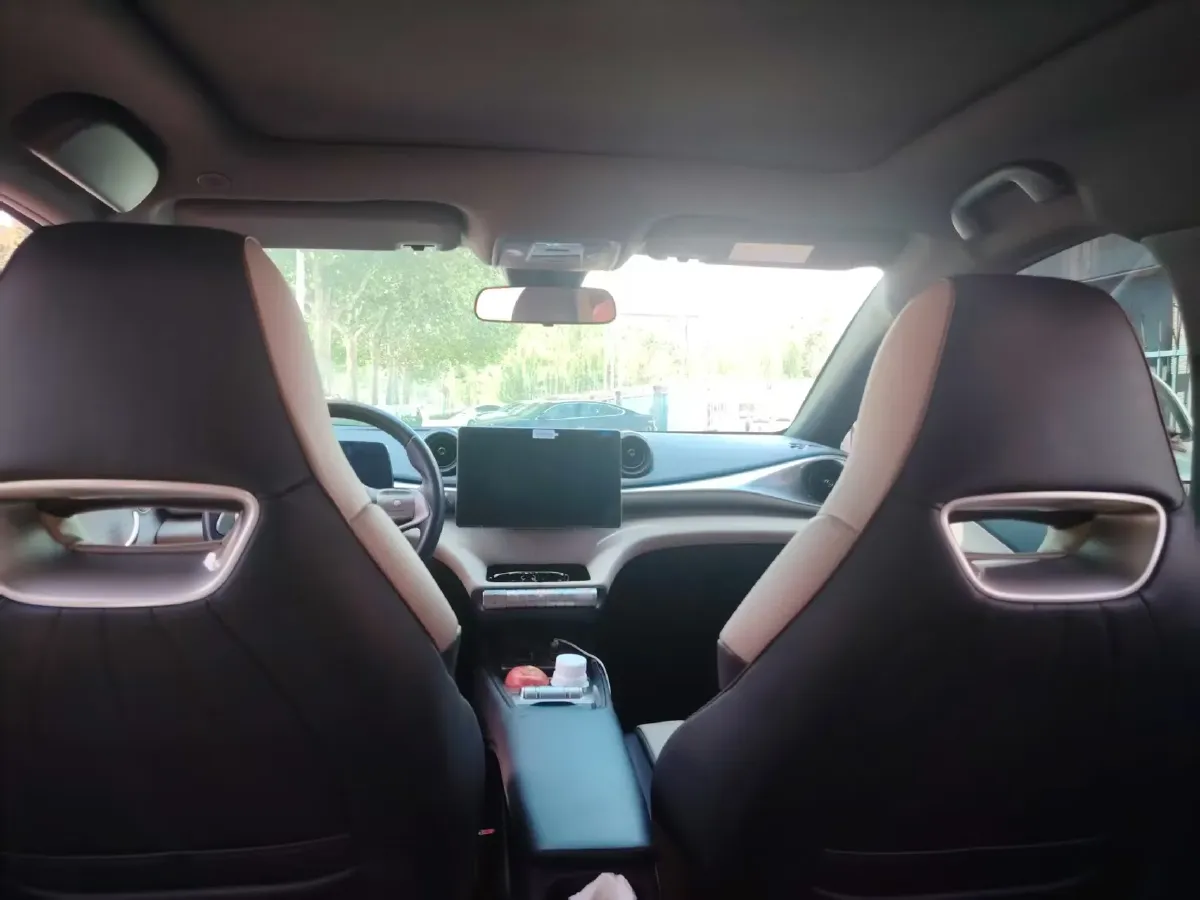 2021 Ford Escort 1.5L 122HP L3 6AT,autocango,china used car exporter,china ev exporter,chinese used car exporter,chinese used ev exporter