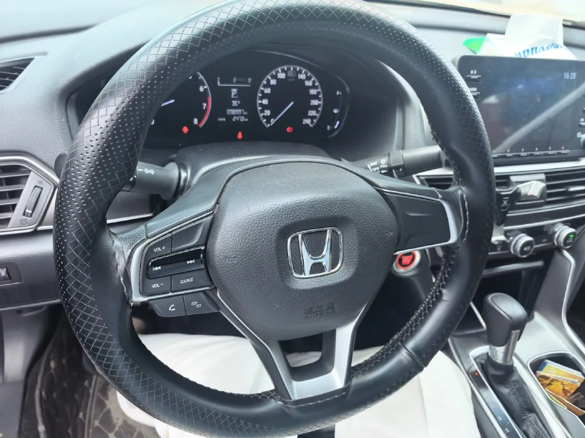 2018 Honda Accord 1.5T 177HP L4 CVT,autocango,china used car exporter,china ev exporter,chinese used car exporter,chinese used ev exporter