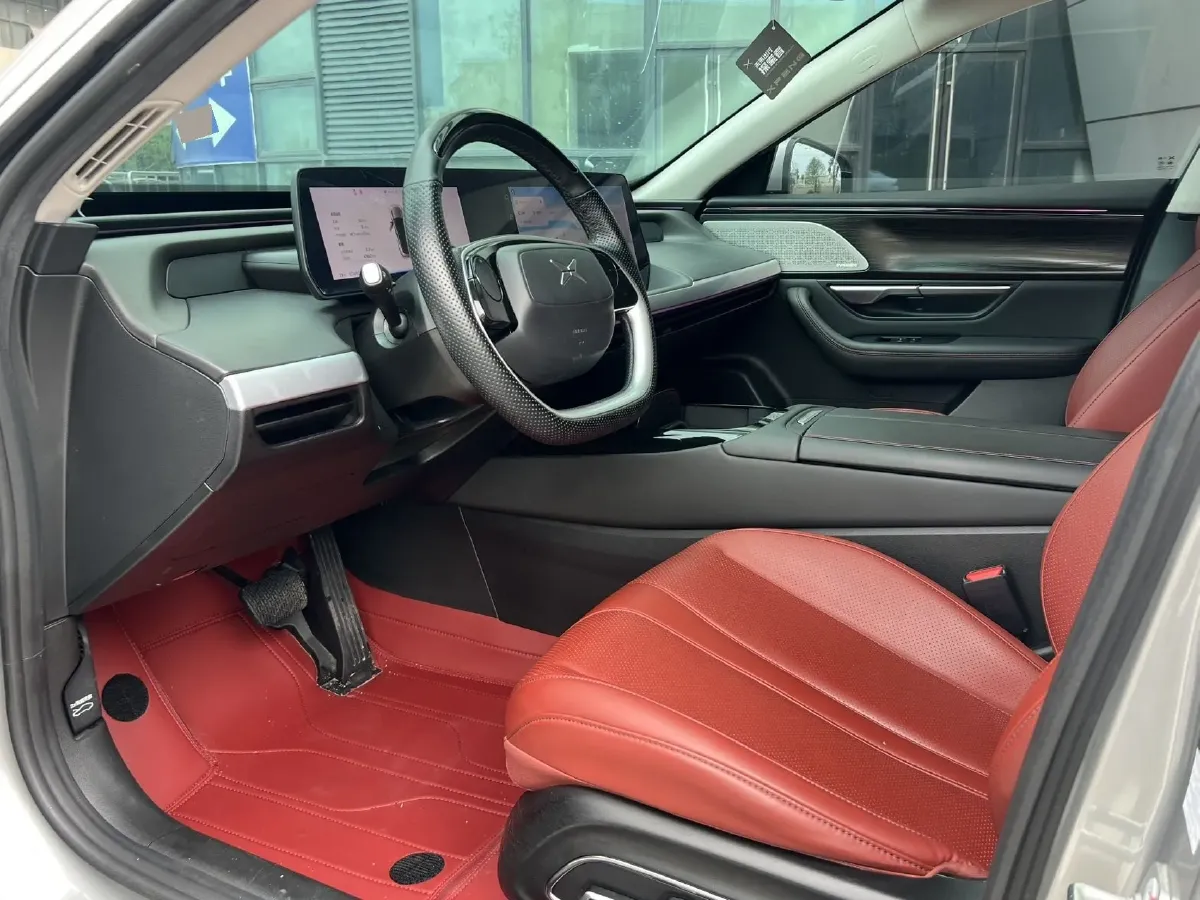 2020 DS 7 1.6T 215HP L4 8AT,autocango,china used car exporter,china ev exporter,chinese used car exporter,chinese used ev exporter